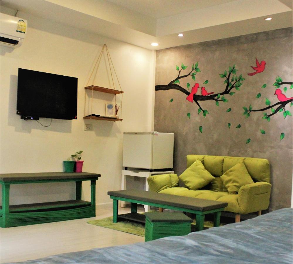 1715 House - White Rhino Hotel Rawai Exterior photo