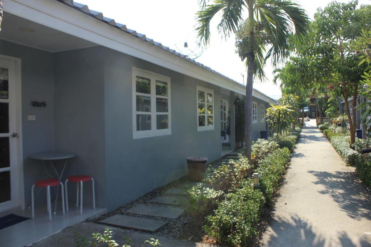 1715 House - White Rhino Hotel Rawai Exterior photo